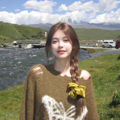 比基尼琼斯和爱的圣殿